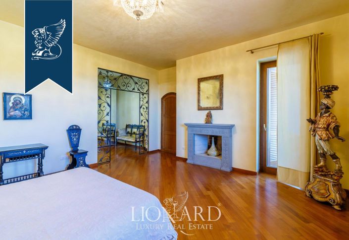 Image No.58-6 Bed Villa for sale