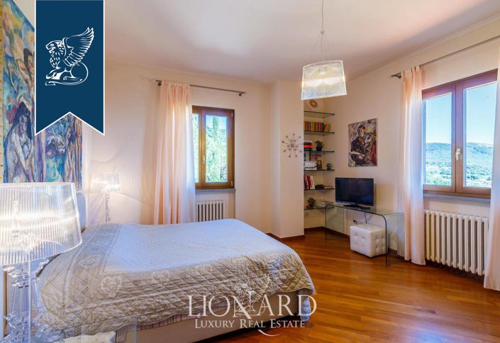 Image No.62-6 Bed Villa for sale