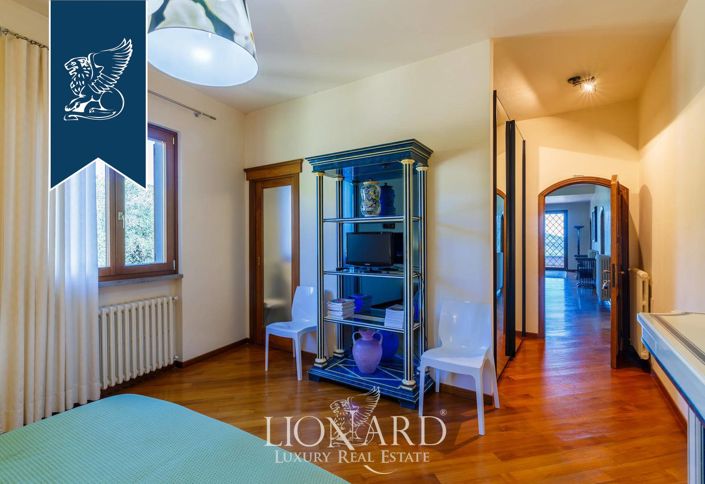 Image No.64-6 Bed Villa for sale