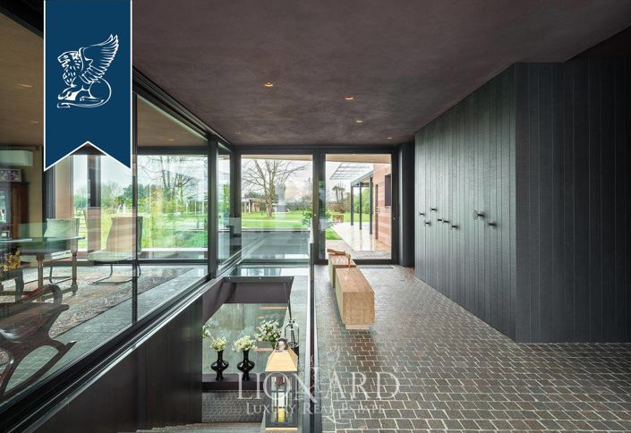 Image No.52-4 Bed Villa for sale