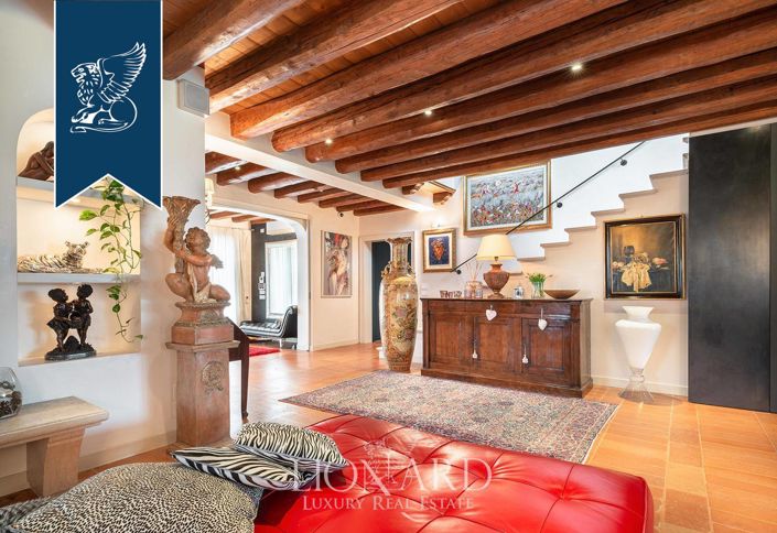 Image No.62-4 Bed Villa for sale