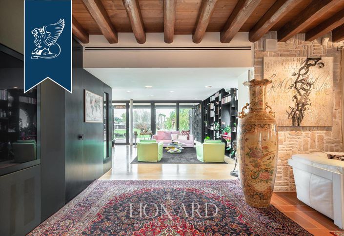 Image No.64-4 Bed Villa for sale