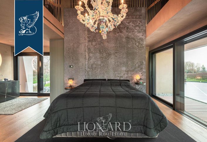 Image No.79-4 Bed Villa for sale