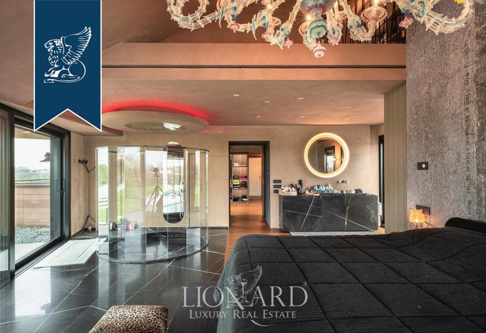 Image No.80-4 Bed Villa for sale