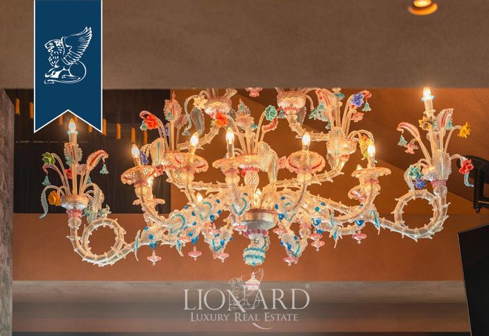 Image No.81-4 Bed Villa for sale