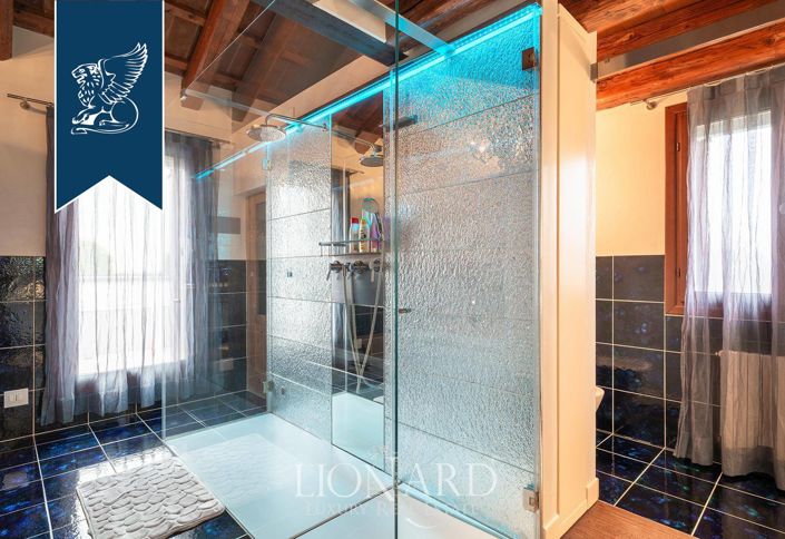 Image No.92-4 Bed Villa for sale