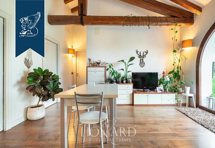 Image No.96-4 Bed Villa for sale