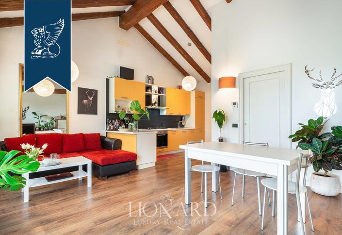 Image No.97-4 Bed Villa for sale