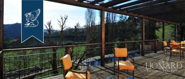 Image No.10-9 Bed Country House for sale