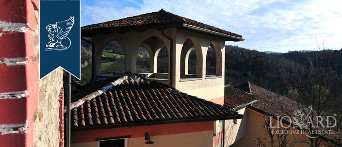 Image No.2-9 Bed Country House for sale