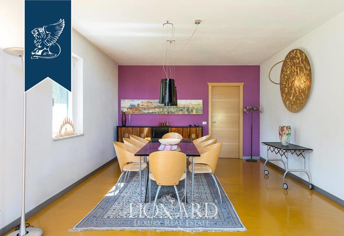 Image No.12-7 Bed Villa for sale