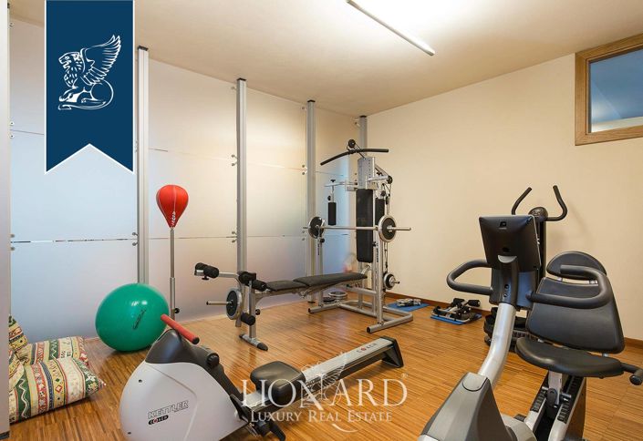 Image No.21-7 Bed Villa for sale