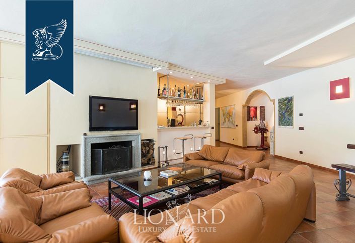 Image No.24-7 Bed Villa for sale