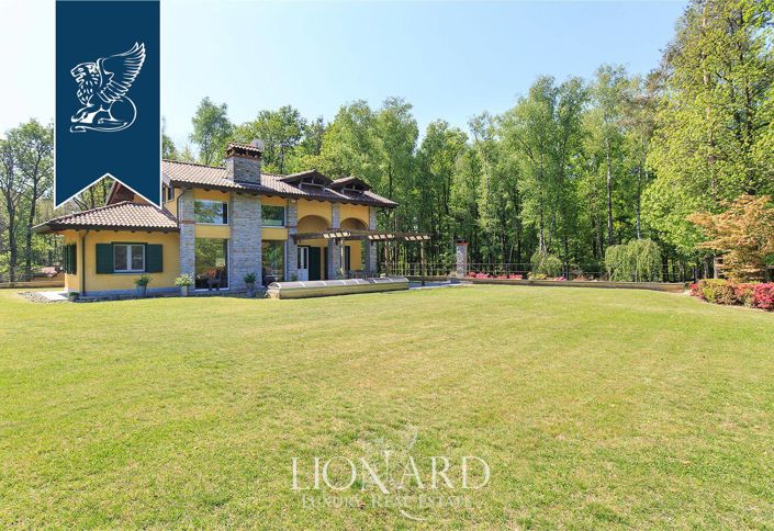 Image No.5-7 Bed Villa for sale