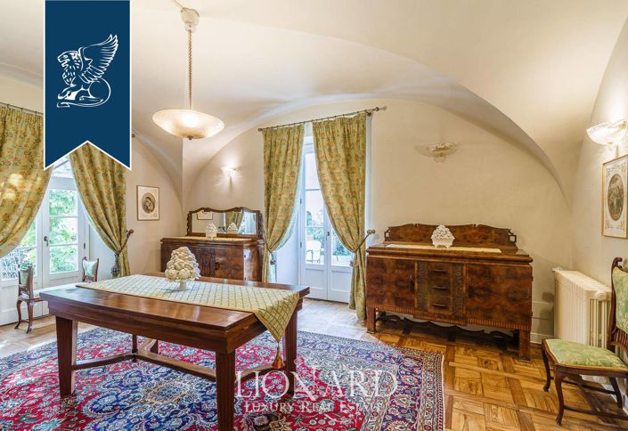 Image No.40-23 Bed Hotel for sale