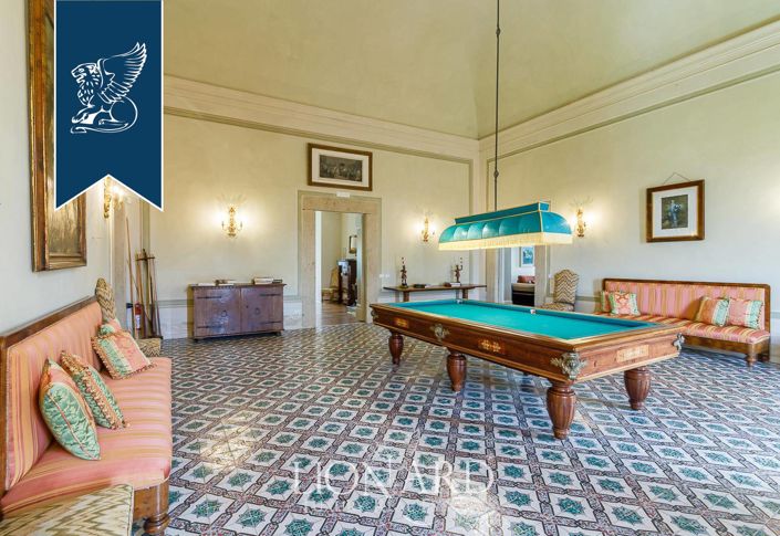 Image No.45-23 Bed Hotel for sale