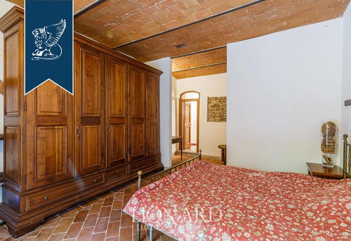 Image No.27-12 Bed Country House for sale