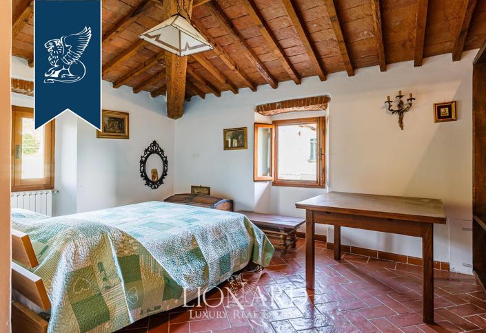 Image No.29-12 Bed Country House for sale