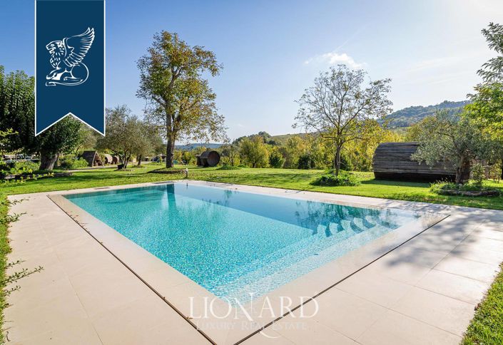 Image No.8-12 Bed Country House for sale