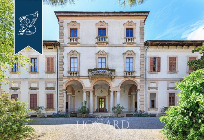 Image No.21-42 Bed Villa for sale