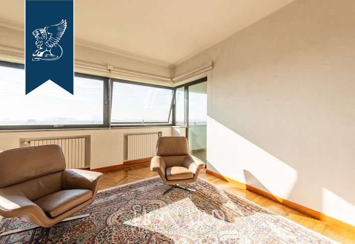 Image No.22-5 Bed Villa for sale