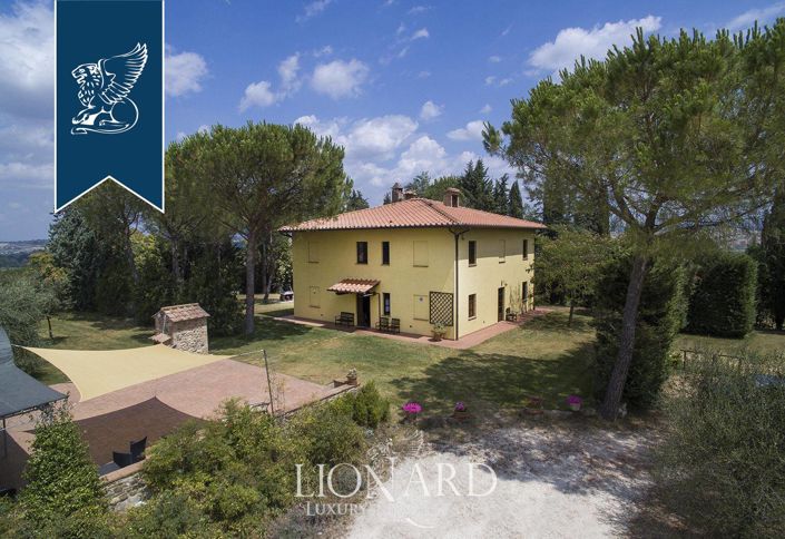 Image No.11-Ferme de 11 chambres à vendre à Gambassi Terme