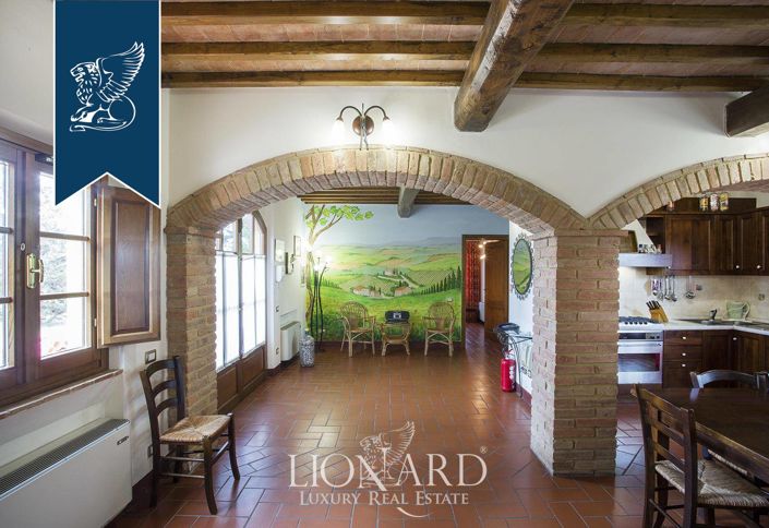 Image No.28-Ferme de 11 chambres à vendre à Gambassi Terme