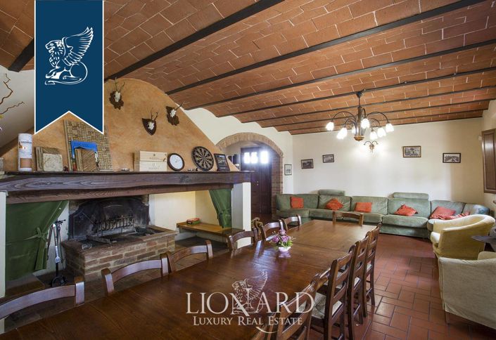 Image No.29-Ferme de 11 chambres à vendre à Gambassi Terme