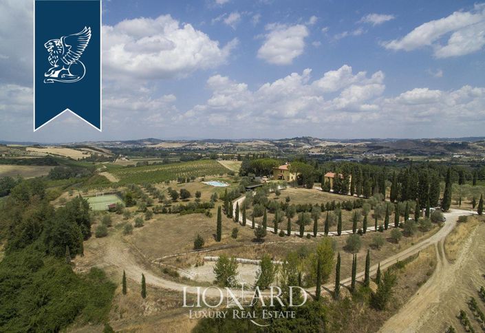 Image No.8-Ferme de 11 chambres à vendre à Gambassi Terme