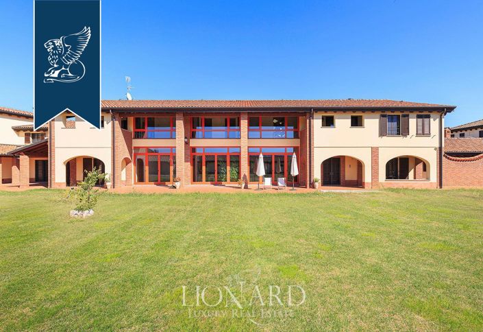 Image No.10-Villa de 15 chambres à vendre à Milan