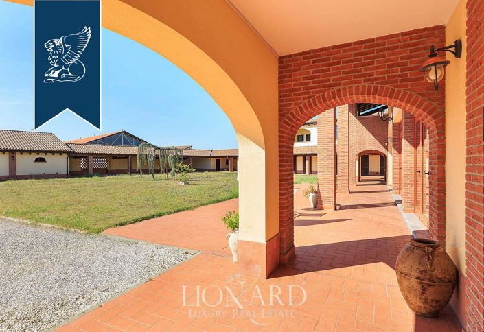 Image No.14-Villa de 15 chambres à vendre à Milan