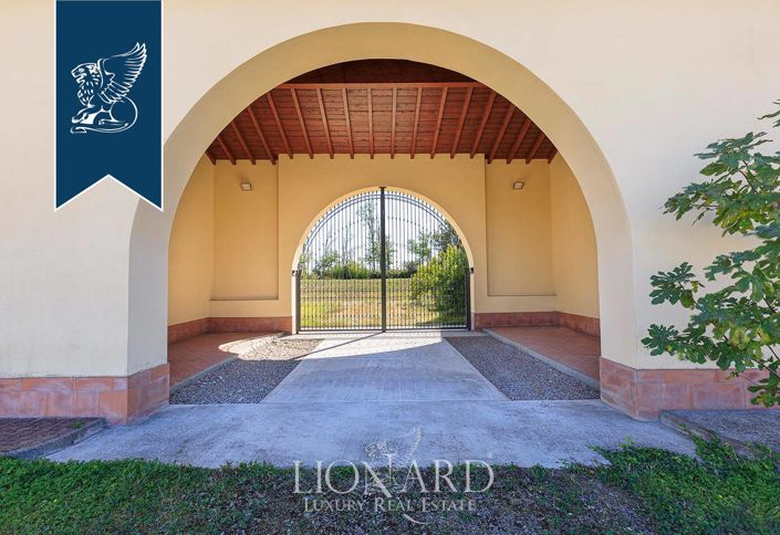 Image No.19-Villa de 15 chambres à vendre à Milan