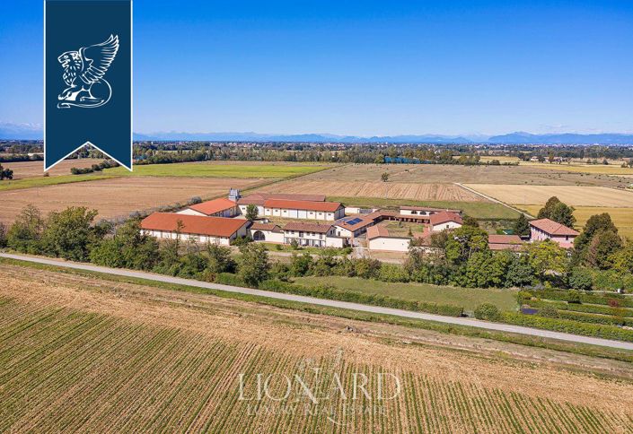 Image No.3-Villa de 15 chambres à vendre à Milan