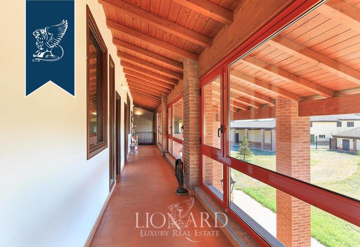 Image No.30-Villa de 15 chambres à vendre à Milan