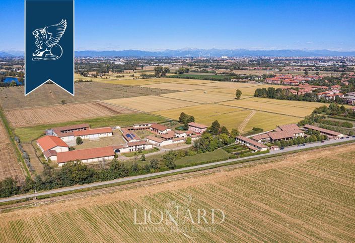 Image No.45-Villa de 15 chambres à vendre à Milan