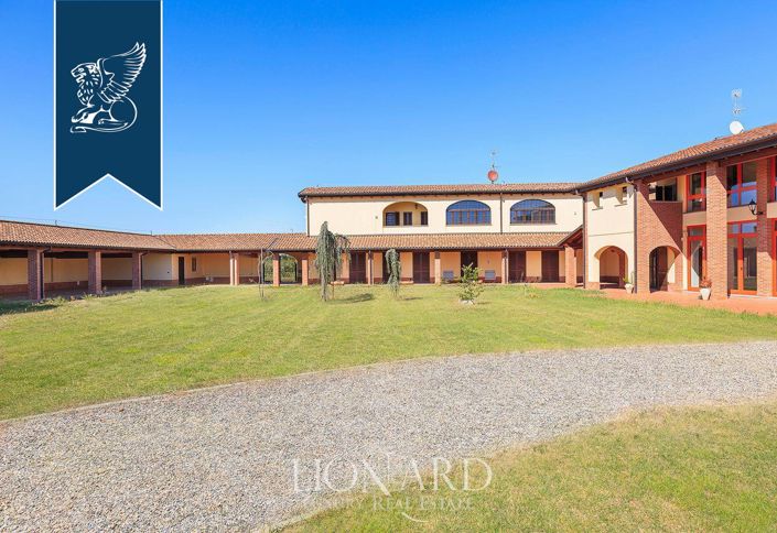 Image No.9-Villa de 15 chambres à vendre à Milan