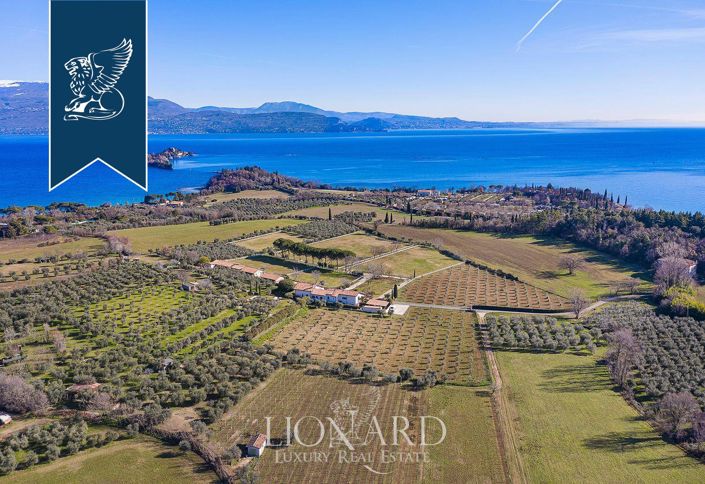 Image No.61-10 Bed Villa for sale