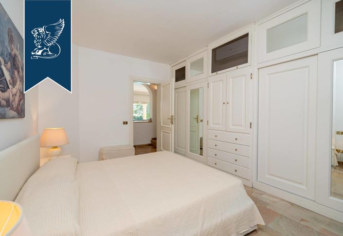 Image No.33-4 Bed Villa for sale