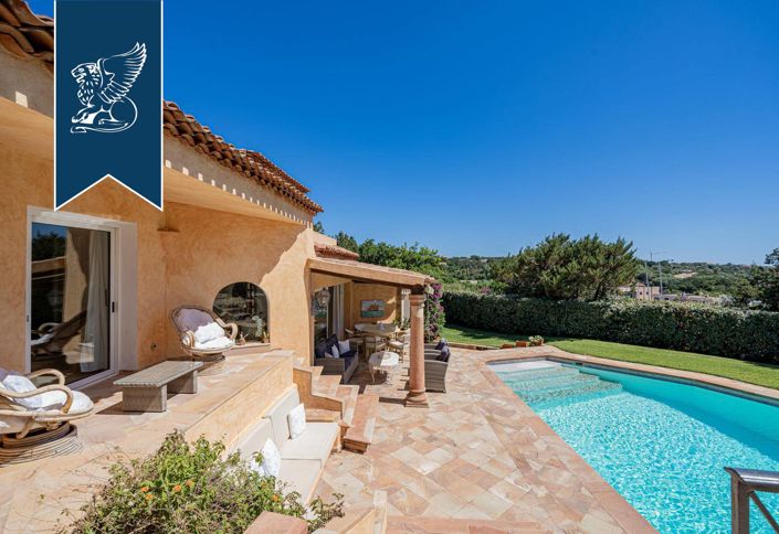 Image No.9-4 Bed Villa for sale