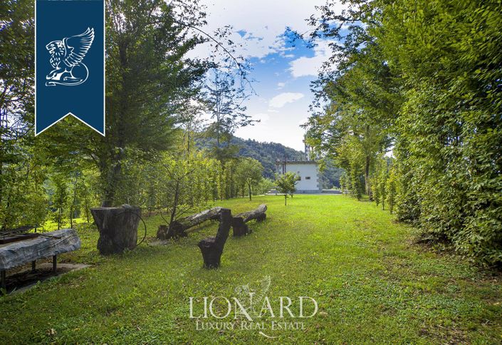 Image No.24-5 Bed Farmhouse for sale