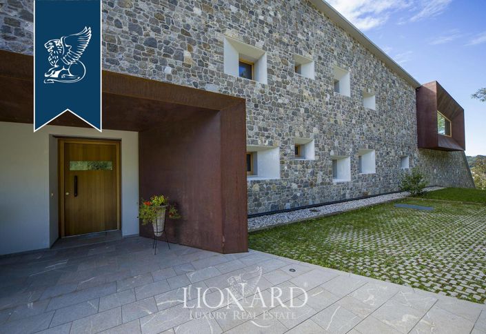 Image No.35-5 Bed Farmhouse for sale