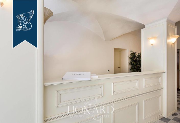 Image No.16-Villa de 16 chambres à vendre à la Spezia