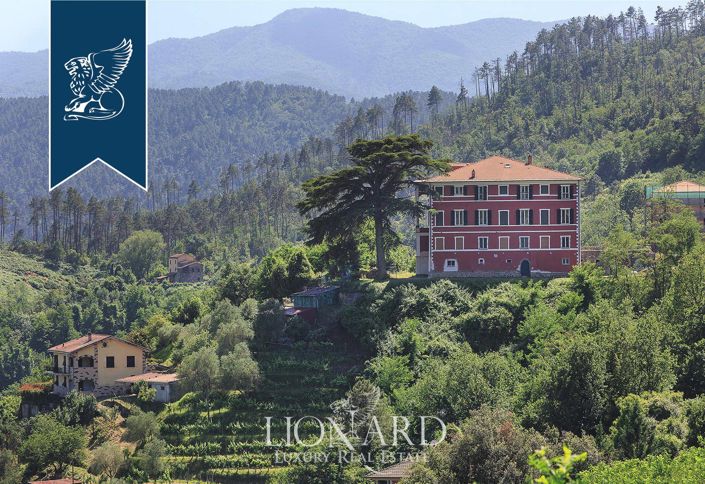 Image No.32-Villa de 16 chambres à vendre à la Spezia