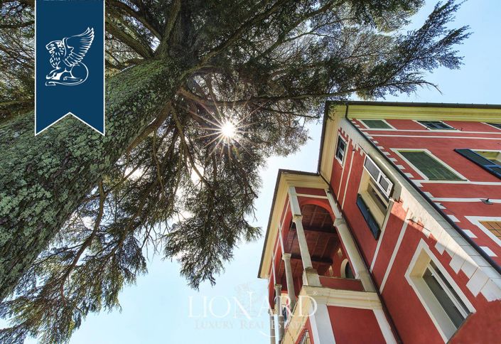 Image No.5-Villa de 16 chambres à vendre à la Spezia