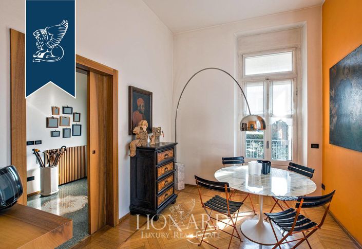 Image No.16-5 Bed Villa for sale