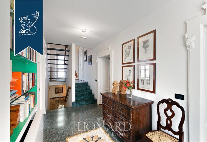 Image No.22-5 Bed Villa for sale