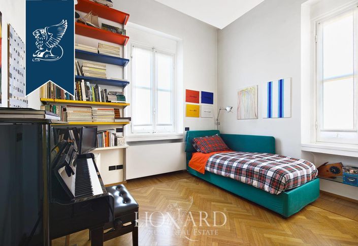 Image No.27-5 Bed Villa for sale