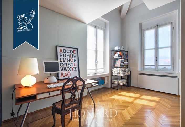 Image No.29-5 Bed Villa for sale