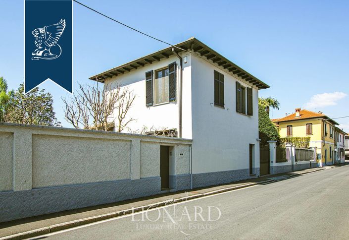 Image No.40-5 Bed Villa for sale