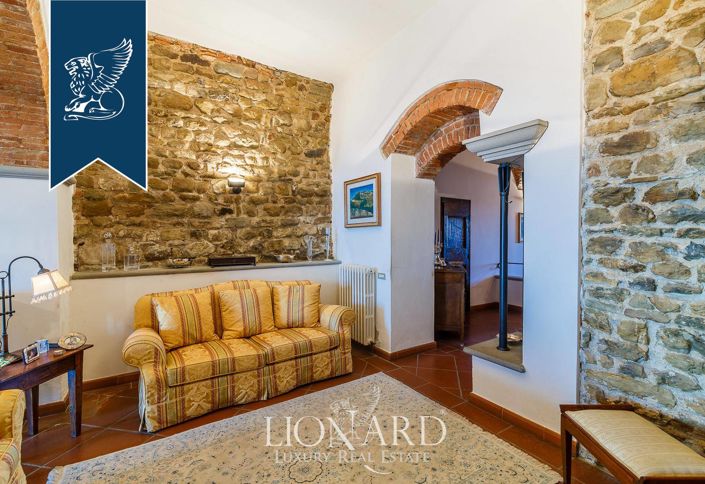 Image No.22-8 Bed Apartment for sale